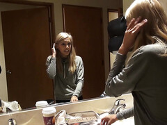 Amateur, Grosse bite, Couple, Hd, Petite femme, Public, Adolescente, Toilettes