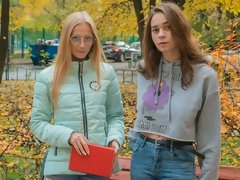 69, ブロンド, 指いじり, キス, レズビアン, オナニー, 剃毛, ストリッピング