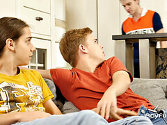 Jake Olsen - Vitali Kutcher - Hicks