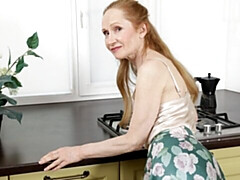 素人, お尻, 指いじり, キッチン, オナニー, 自然山雀, 一人, ストリッピング