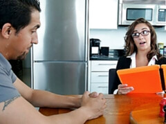 Минет, Брюнетки, Собачьи, Очки, Милф, Натуральные сиськи, Бритые, Сиськи