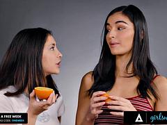 Arschlecken, Blasen, Behaart, Lesbisch, Lecken, Erotischer film, Jungendliche (18+), Titten