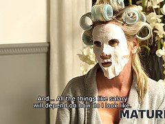 Grote mammen, Blond, Stel, Europees, Rijpe lesbienne, Kut duiken, Verleid, Geschoren