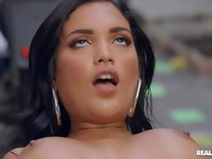 Tussi, Grosser schwanz, Vollbusig, Hardcore, Pornostars, Muschi, Realität, Reiten