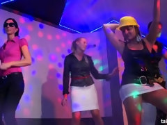 Habillées, Club, Dansant, Poupée, Lesbienne, Fête, Satin, Echangistes