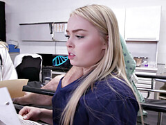 フェラチオ, 顔射, 手コキする, 自然山雀, ポルノスター, オマンコ, ティーン, ヒモパン