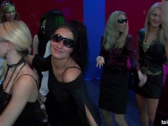 Rubia, Club, Lesbiana, Lencería, Fiesta, Coño, Satén, Trio