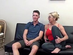 デカパイ, ブロンド, フェラチオ, 巨乳な, 眼鏡, お婆さん, 手コキする, 母