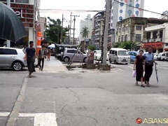 18 jaar, Aziatisch, Pijpbeurt, Bruinharig, Sperma, Klein, Tiener, Tieten likken