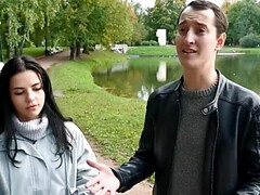 18 jahre, Blasen, Braunhaarige, Gehörnter ehemann, Schwanz, Realität, Russisch, Ablutschen