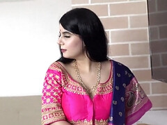 Braunhaarige, Hd, Indisch, Milf, Mutti, Natürlichen titten, Entkleiden, Titten