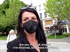 Анальный секс, Брюнетки, Грудастые, Секс без цензуры, Милф, На природе, На публике, Сиськи