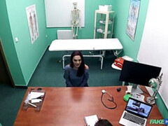 Pijpbeurt, Sperma shot, Arts, Hondjeshouding, Kantoor, Gezichtspunt, Slikken, Uniformpje