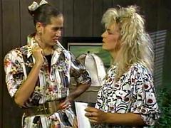 Lieveling, Grote lul, Grote mammen, Blond, Pijpbeurt, Sperma shot, Hardcore, Oud