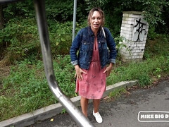 デカパイ, フェラチオ, 車, 顔射, 手コキする, お金, ハメ撮り, 公共