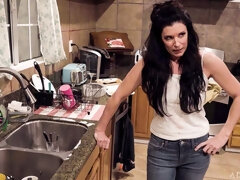 Черные, Минет, Брюнетки, Собачьи, Межрасовый секс, Молоденькие, Втроем, Сиськи