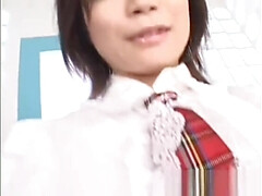 Sexy Teen Mayu Yamaguchi Takes Off Her part4