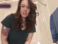 Leie, In den arsch, Weibliche domination, Flashen, Lecken, Pov, Rotschopf, Solo