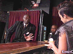 Mamada, Cornudo, Corridas faciales, Dominacion femenina, Pajear, Tacones, Humillación, Masturbación