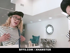 BFFS - Sexy teens crew Up To fellate a Huge Cock