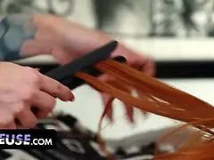 Grote lul, Grote mammen, Pijpbeurt, Diep in de keel, Moeder die ik wil neuken, Roodharige vrouw, Rijden, Tiener