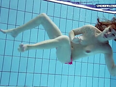 Braunhaarige, Frau, Fetisch, Hd, Pool, Muschi, Jungendliche (18+), Unter wasser