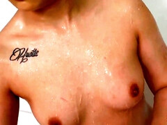 Éjaculer dans la bouche, Gorge profonde, Hard, Hd, Interracial, Massage, Plan cul à trois, Nénés