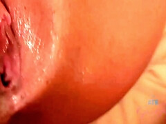 Enthousiasteling, Strand, Bruinharig, Sperma, Fetisj, Pissen, Gezichtspunt, Geschoren