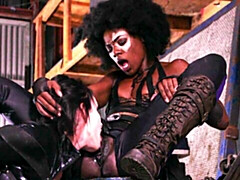 Gros seins, Embrassement, Lesbienne, Léchez, Lingerie, Chatte, Rasée, Nénés