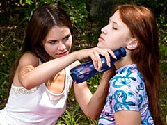 Kont, Vingeren, Likken, Ondergoed, Kut duiken, Roodharige vrouw, Strippen, Tiener