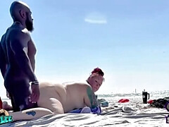 Wohlbeleibte schöne frauen, Strand, Paar, Hd, Interrassisch, Reif, Milf, Rotschopf