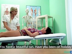 Leie, Lesbisch, Lecken, Massage, Büro, Muschi, Uniform, Spanner