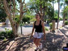 18 ans, Amateur, Asiatique, Grosse bite, Seins naturels, Rugueux, Douche, Adolescente