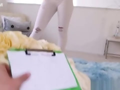アジア人, フェラチオ, 中出し, 指いじり, 毛深い, ハードコア, 淫乱熟女, 母