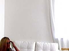 18 jaar, Enthousiasteling, Kont, Kantoor, Kut duiken, Mager, Tiener, Tieten likken