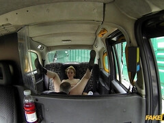 Enthousiasteling, Pijpbeurt, Auto, Bedriegen, Sperma, Hondjeshouding, Likken, Realiteit