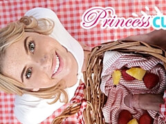Blondine, Frau, Handjob, Zierlich, Pov, Rasiert, Spanisch, Titten