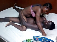 18 jahre, Leie, Grosser arsch, Hardcore, Selbstgemacht, Japanische massage, Mutti, Stiefmutter