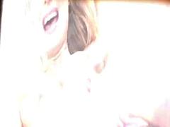 Grote lul, Grote mammen, Blond, Pijpbeurt, Schattig, Zwart, Sperma in gezicht, Interraciaal