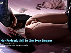 Блондинки, Брюнетки, Дилдо, Пальцем, Лизание, Нейлон, Колготки, Чулки