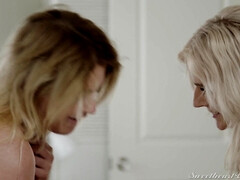 お尻, 美女, ヒール, なめる, マッサージ, オーガズム, ピアス, 女子高生