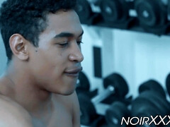 Anal, Grosse bite, Noire, Gym, Hard, Interracial, Muscle, Lécher le sphincter