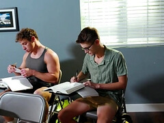 18 años, Verga grande, Mamada, Estilo perrito, Gay, Hd, Músculo, Montar