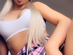 Хд, Мастурбация