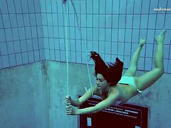 美女, 茶髪の, ハードコア, アウトドア, プール, 公共, ティーン, 水中