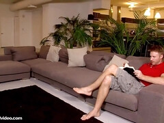 Cul, Gros cul, Gros seins, Sucer une bite, Brunette brune, Grosse, Fille latino, Mouillée