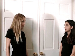 Tussi, Braunhaarige, Gesichtssitzen, Fingern, Lesbisch, Natürlich, Muschi, Rotschopf