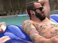 Anal, Chica, Belleza, Bisexual, Doble penetracion, Interracial, Al aire libre, Trio