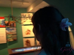 Flashing, Vriendin, Masturbatie, Orgasme, Slipje, Gezichtspunt, Openbaar, Plagen