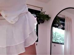 Leie, Grosse titten, Masturbation, Rasiert, Solo, Titten, Spielzeuge